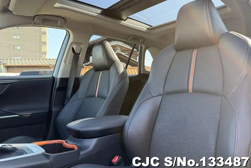 2022 Toyota / Rav4 Stock No. 133487