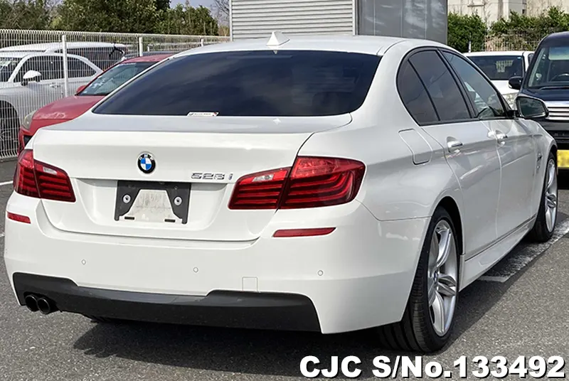 BMW 5 Series in White for Sale Image 2