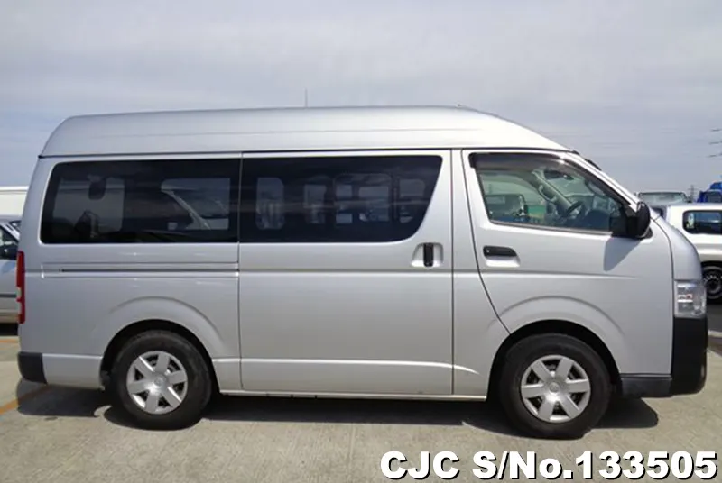 2017 Toyota / Hiace Stock No. 133505