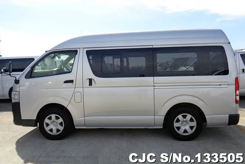 2017 Toyota / Hiace Stock No. 133505