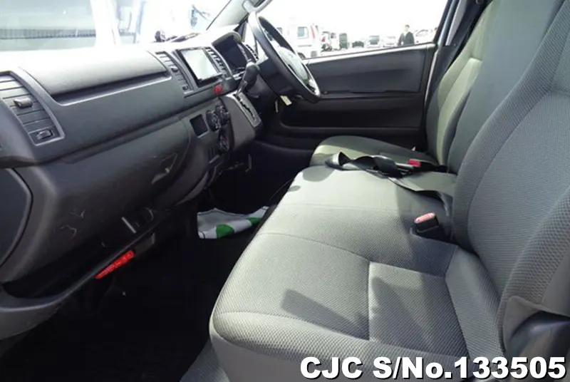 2017 Toyota / Hiace Stock No. 133505