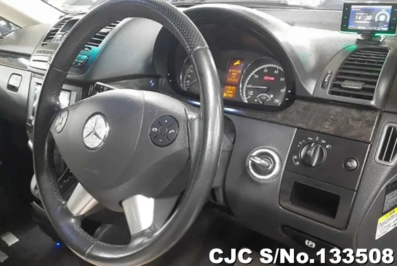 2008 Mercedes Benz / V Class Stock No. 133508