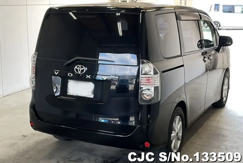 2010 Toyota / Voxy Stock No. 133509