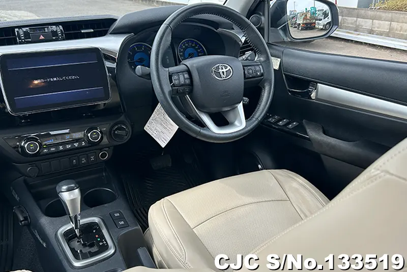 Toyota Hilux in White for Sale Image 7