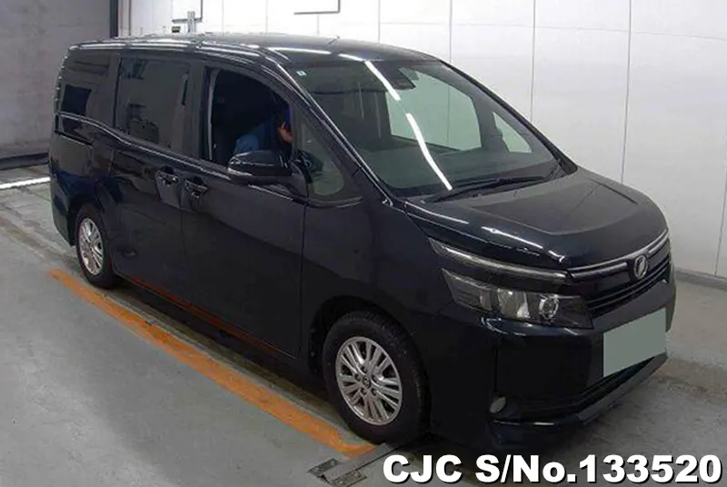 2016 Toyota / Voxy Stock No. 133520