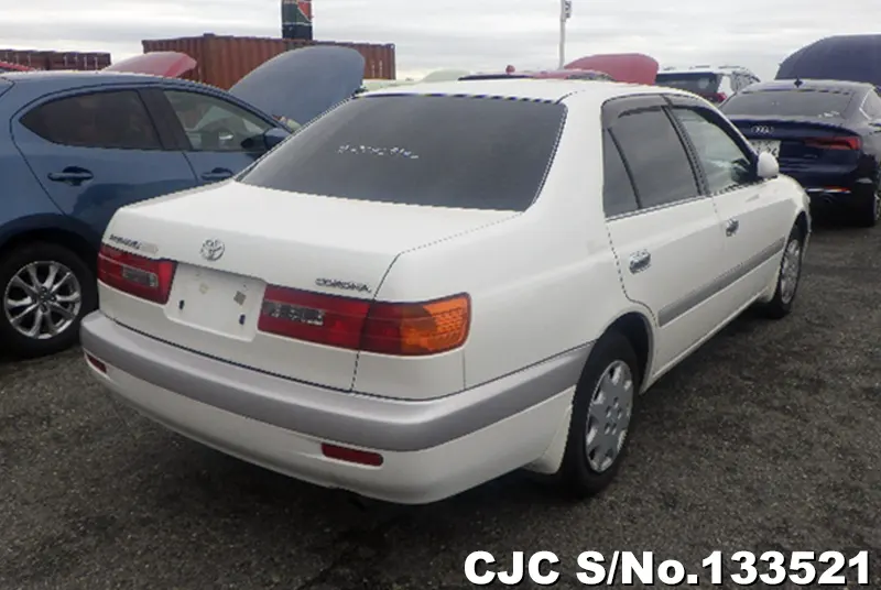 Toyota Corona Premio in White for Sale Image 2
