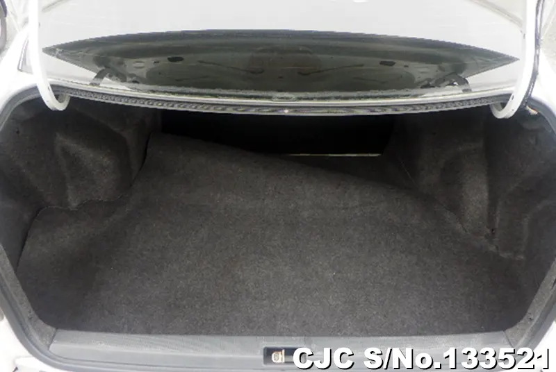 Toyota Corona Premio in White for Sale Image 4