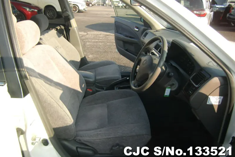 2001 Toyota / Corona Premio Stock No. 133521