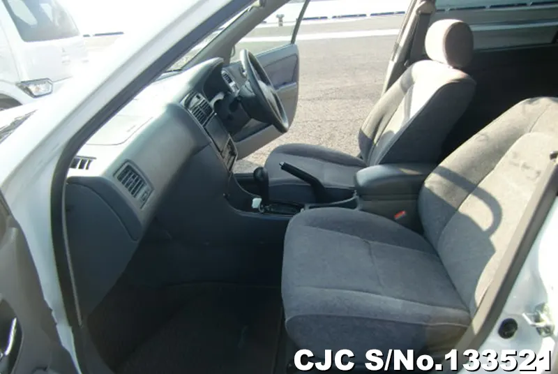 2001 Toyota / Corona Premio Stock No. 133521