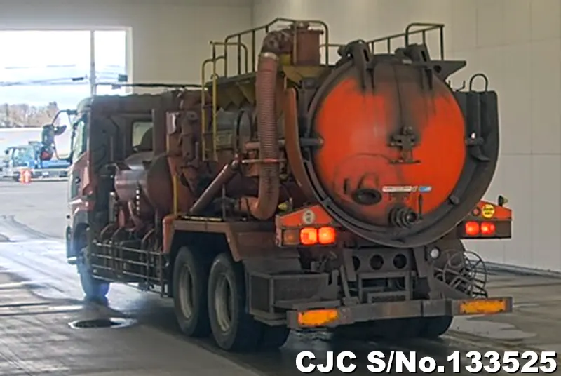 2010 Nissan / UD Stock No. 133525