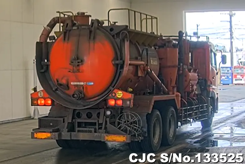 2010 Nissan / UD Stock No. 133525