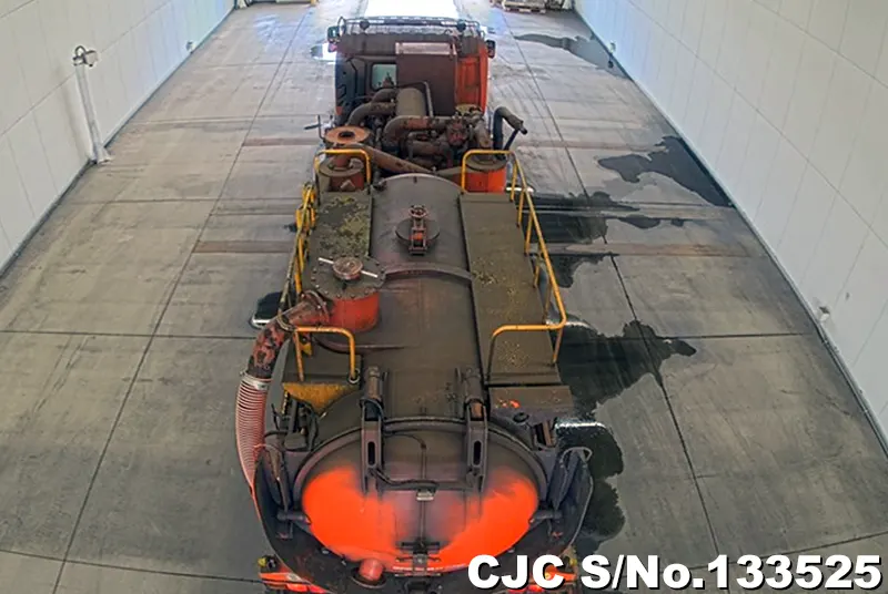 2010 Nissan / UD Stock No. 133525