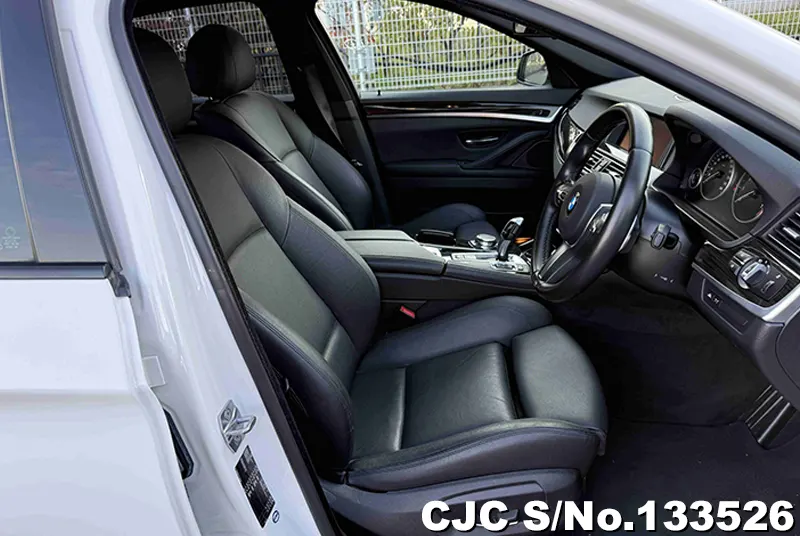 BMW 5 Series in White for Sale Image 10