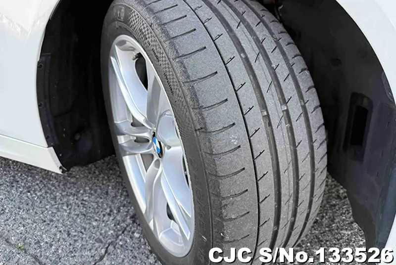 BMW 5 Series in White for Sale Image 15