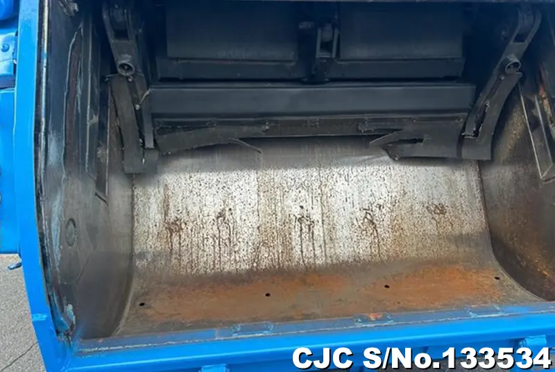 2006 Isuzu / Elf Stock No. 133534