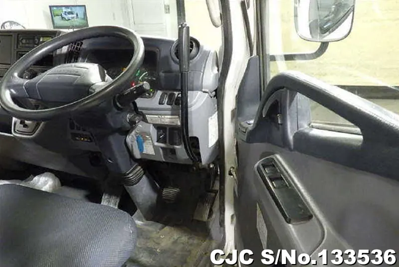 2014 Mitsubishi / Canter Stock No. 133536