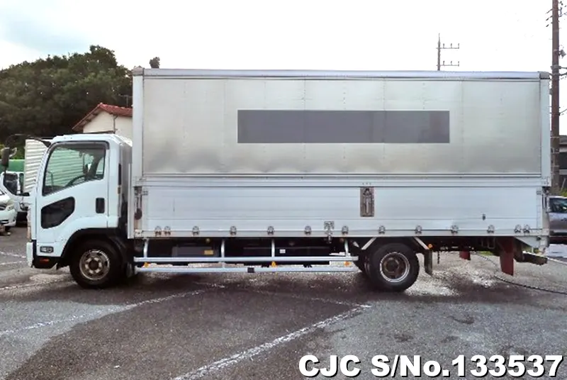 2010 Isuzu / Forward Stock No. 133537