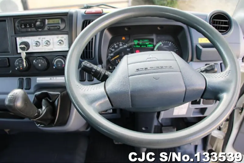 2015 Mitsubishi / Canter Stock No. 133539