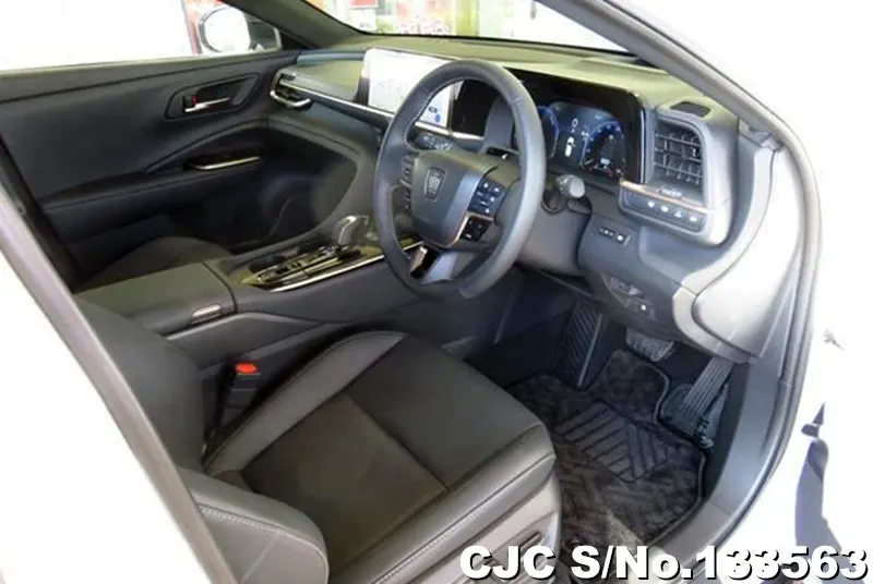 2025 Toyota / Crown Estate Stock No. 133563