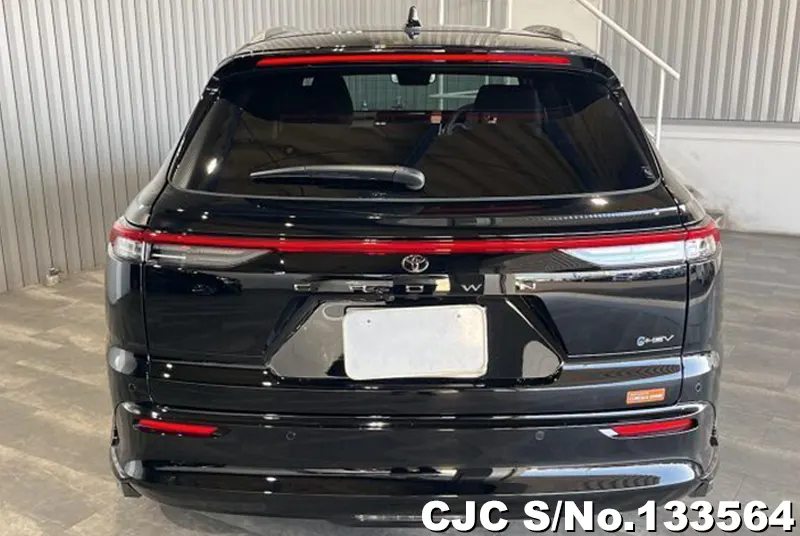 2023 Toyota / Crown Estate Stock No. 133564