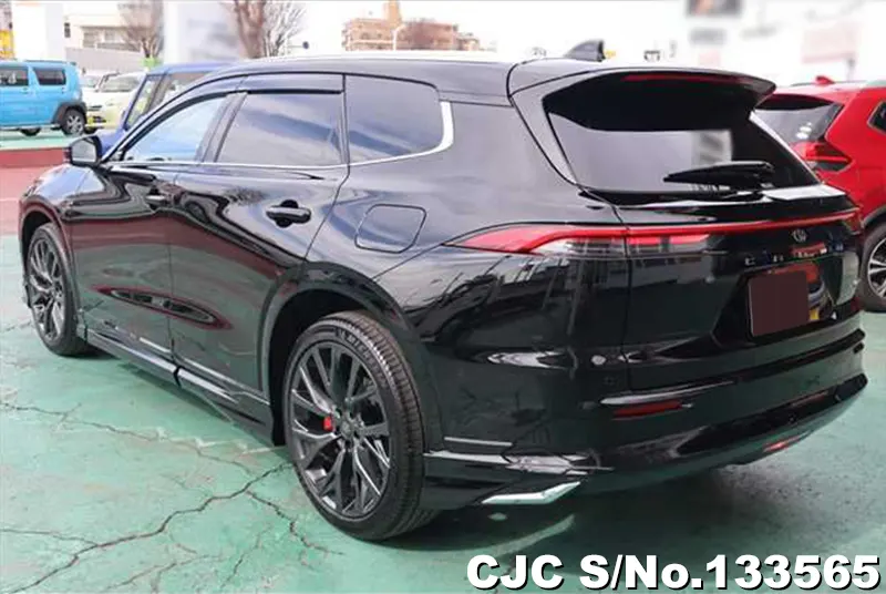 2023 Toyota / Crown Estate Stock No. 133565