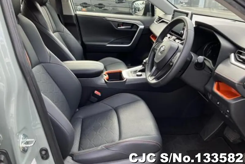 2022 Toyota / Rav4 Stock No. 133582