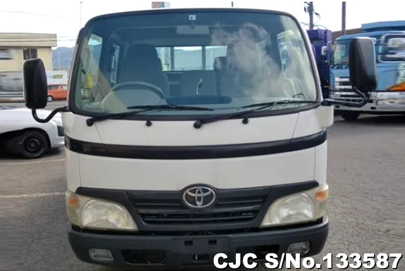 2009 Toyota / Dyna Stock No. 133587