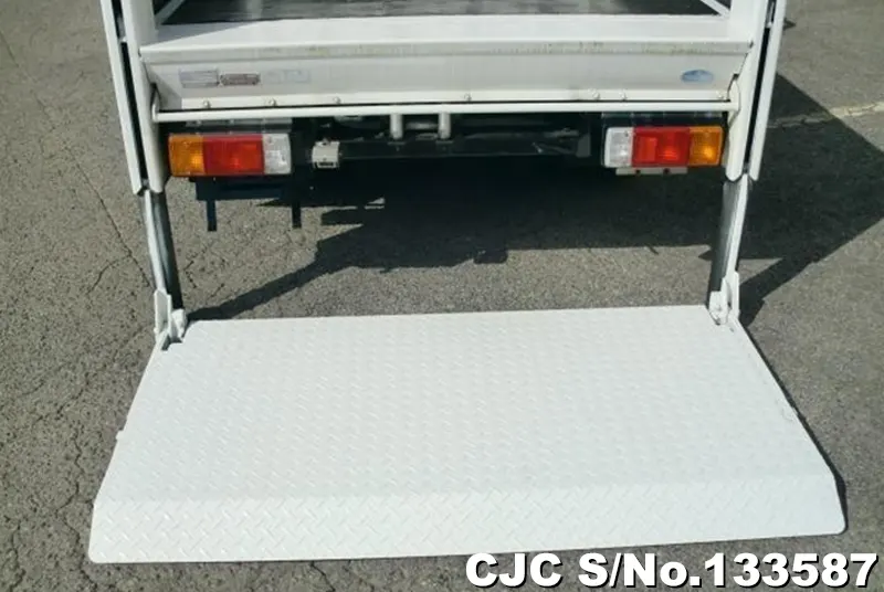 2009 Toyota / Dyna Stock No. 133587