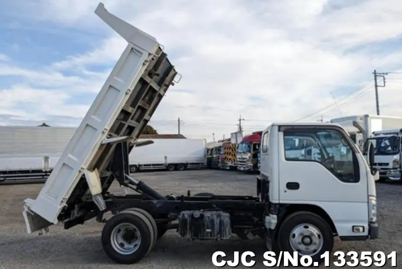 2015 Isuzu / Elf Stock No. 133591