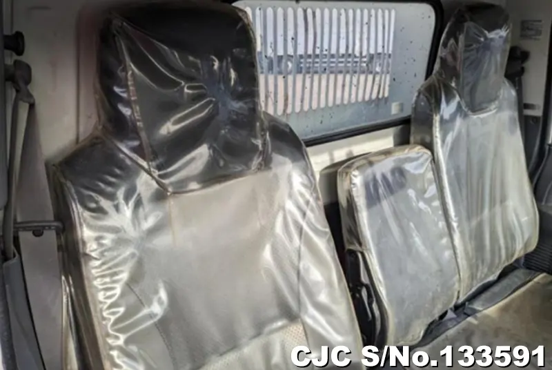 2015 Isuzu / Elf Stock No. 133591