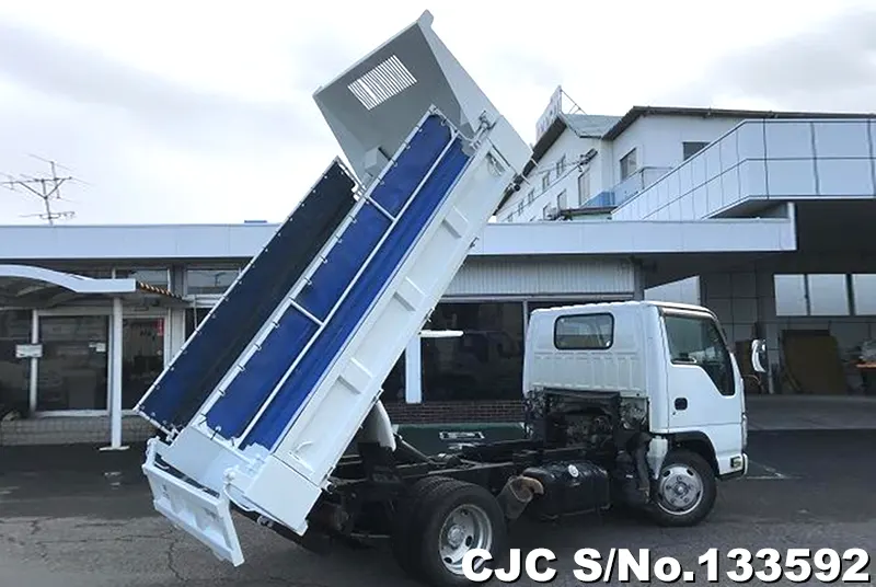 2013 Isuzu / Elf Stock No. 133592