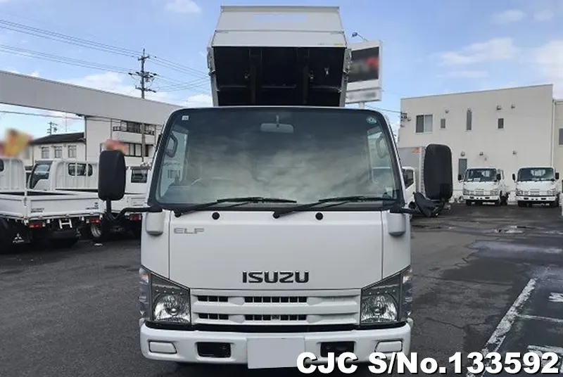 2013 Isuzu / Elf Stock No. 133592