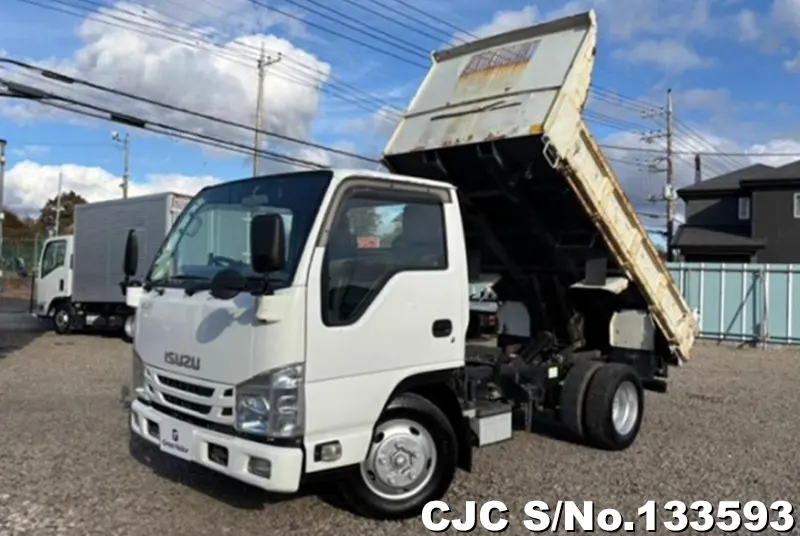 2015 Isuzu / Elf Stock No. 133593