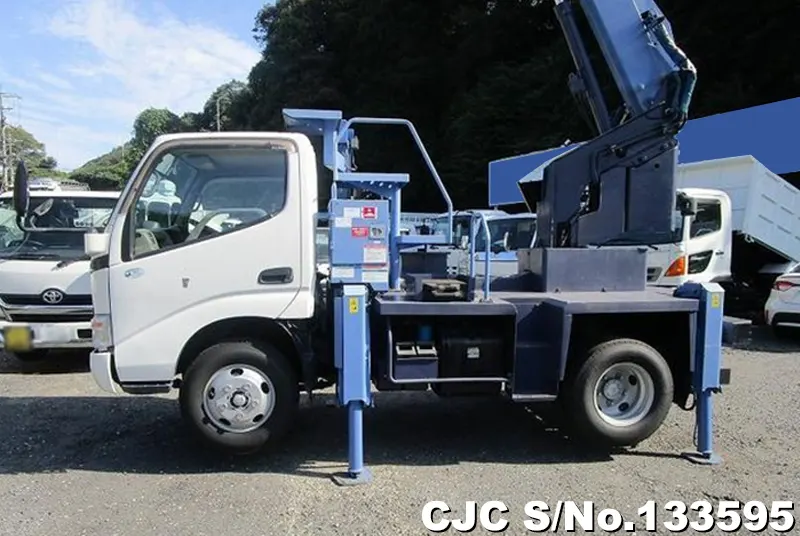 2007 Hino / Dutro Stock No. 133595