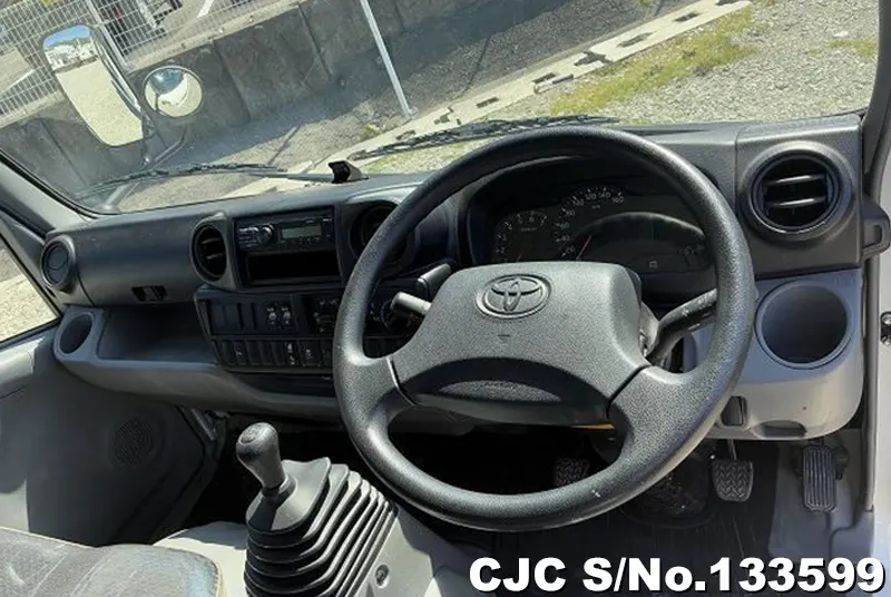 2022 Toyota / Dyna Stock No. 133599