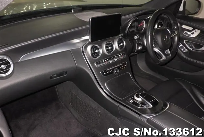 2017 Mercedes Benz / C Class Stock No. 133612