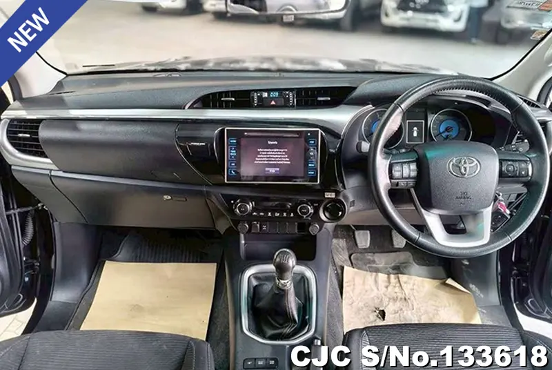 2019 Toyota / Hilux / Revo Stock No. 133618