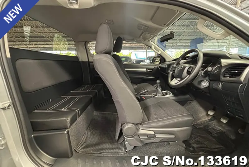 2023 Toyota / Hilux / Revo Stock No. 133619