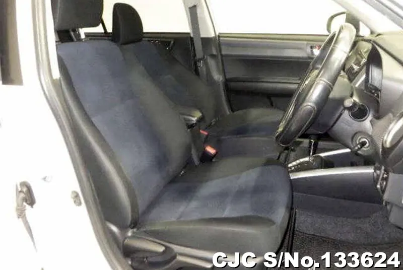 2013 Toyota / Corolla Fielder Stock No. 133624