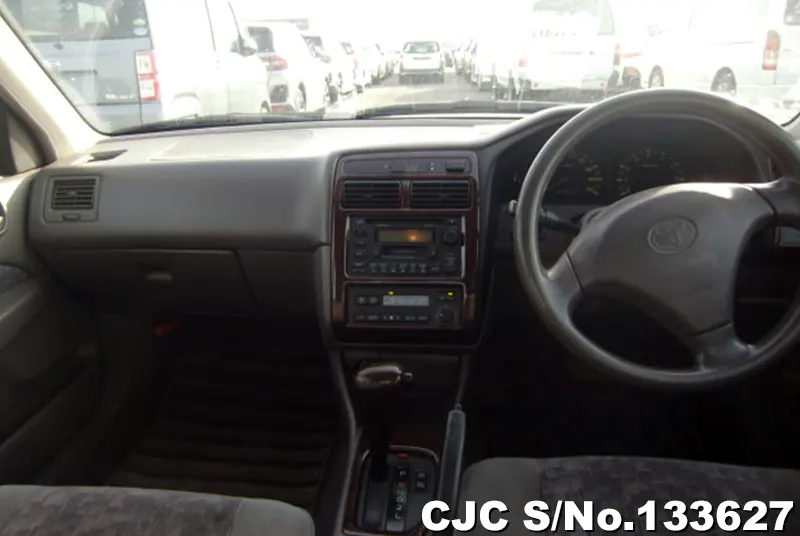 1998 Toyota / Carina Stock No. 133627