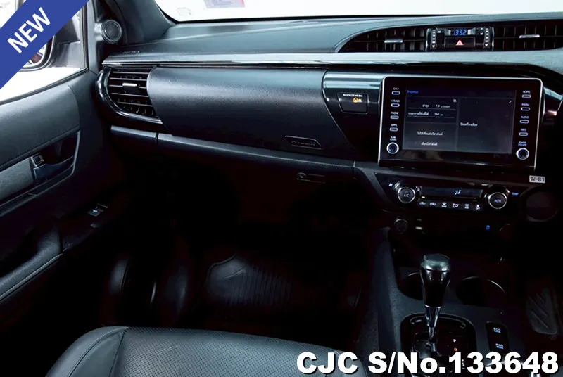 2021 Toyota / Hilux / Revo Rocco Stock No. 133648