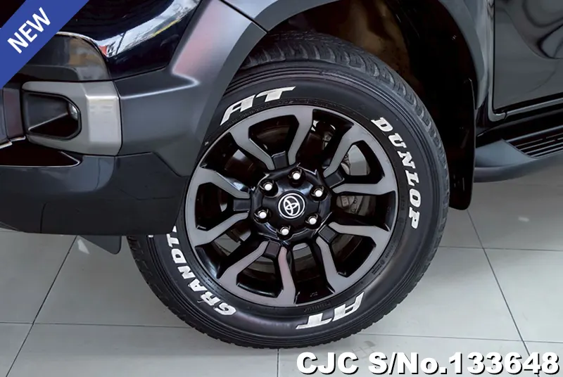 2021 Toyota / Hilux / Revo Rocco Stock No. 133648