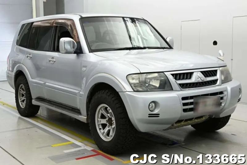 2004 Mitsubishi / Pajero Stock No. 133665