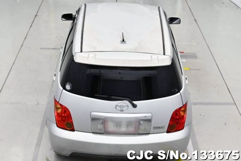 Toyota IST in Silver for Sale Image 5
