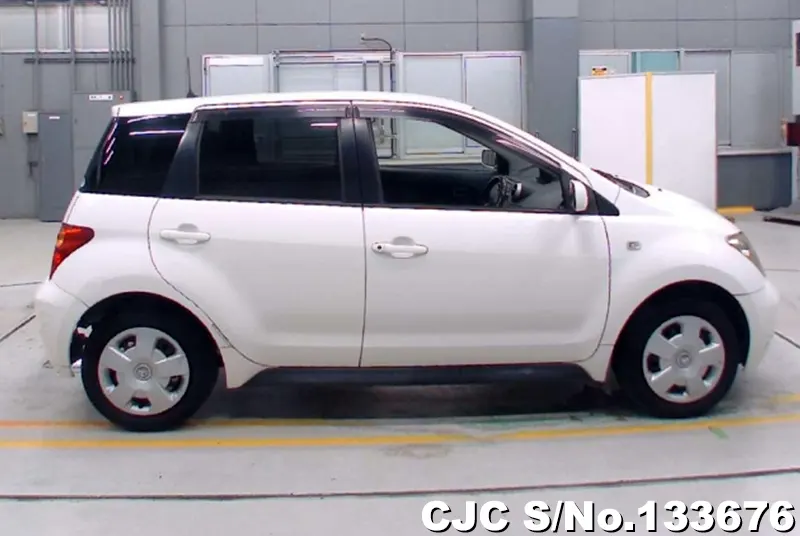 2005 Toyota / IST Stock No. 133676