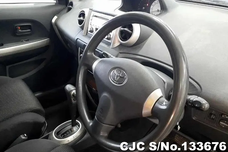 2005 Toyota / IST Stock No. 133676