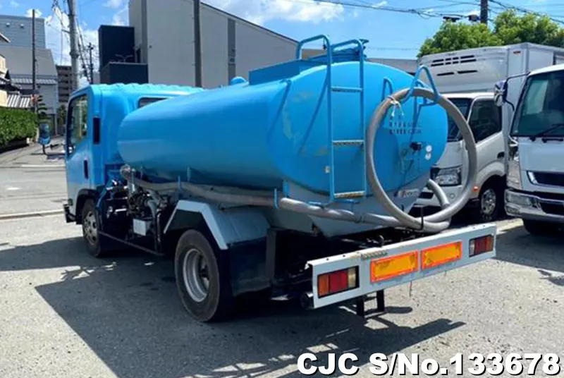 2009 Isuzu / Elf Stock No. 133678