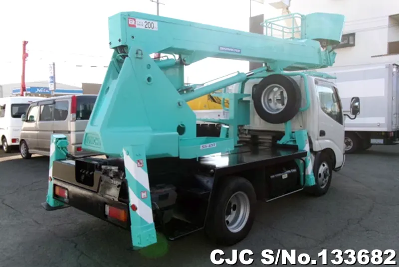 2006 Hino / Dutro Stock No. 133682