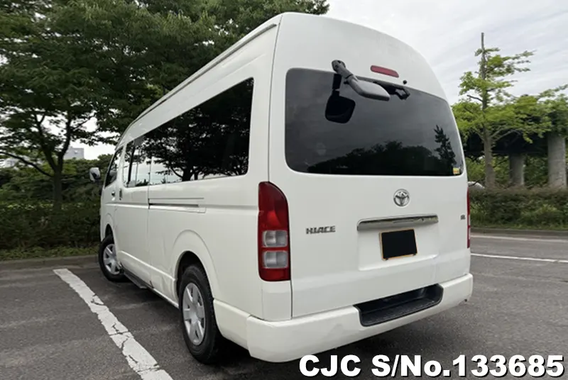 2007 Toyota / Hiace / Commuter Stock No. 133685