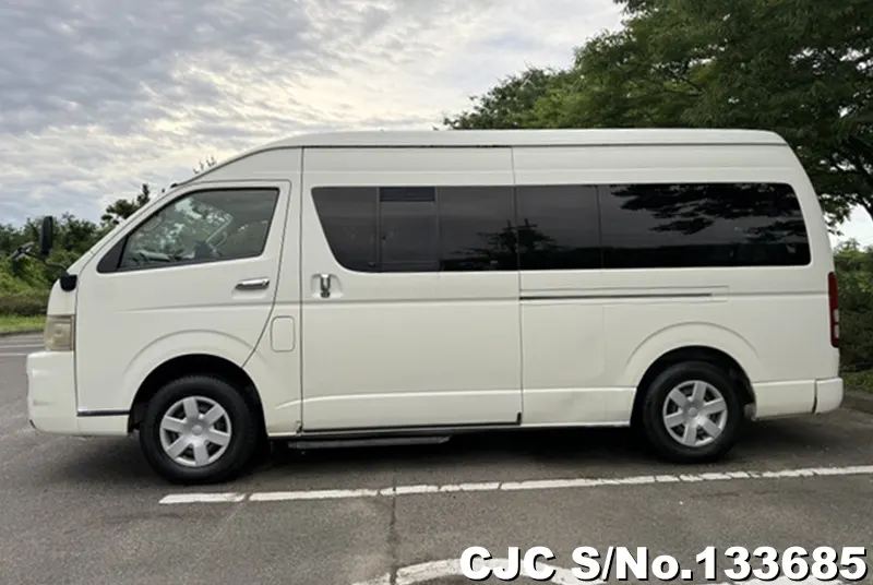 2007 Toyota / Hiace / Commuter Stock No. 133685
